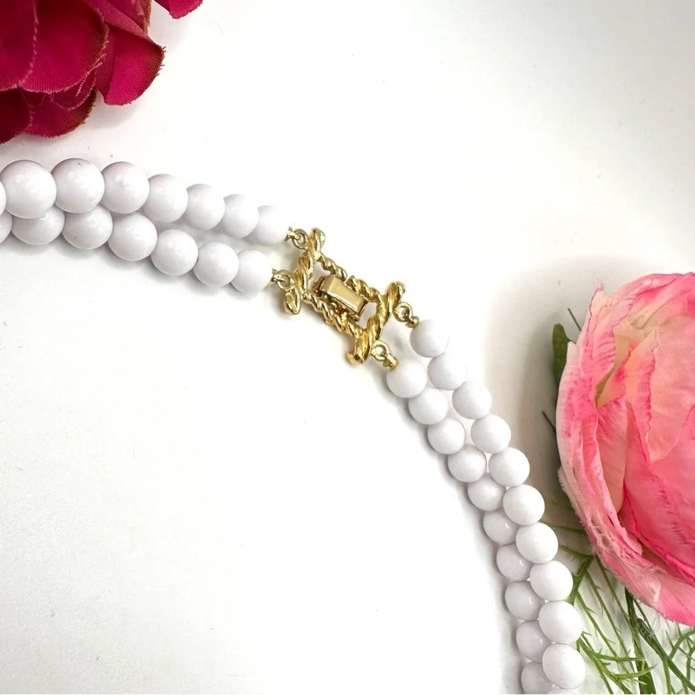 VINTAGE⚜️RETRO Acrylic Golden Linked Necklace